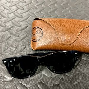 New Wayfarer Classic Polarized
